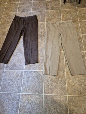 Lot Of 2 Haggar Men's Casual Chino Pants - Brown and Khaki Size 40x32